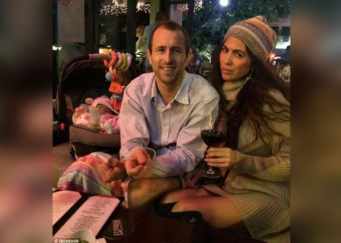 Pareja_3TLSlaV lewis bennett