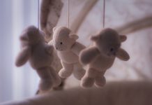Se investiga a mujer que pudo matar a 8 bebés en Inglaterra hospital