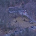 Hallan a una mujer y tres niños muertos en casa de Massachusetts escuela primaria west brookfield