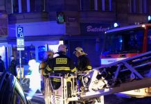 Zombies invaden calles de Praga