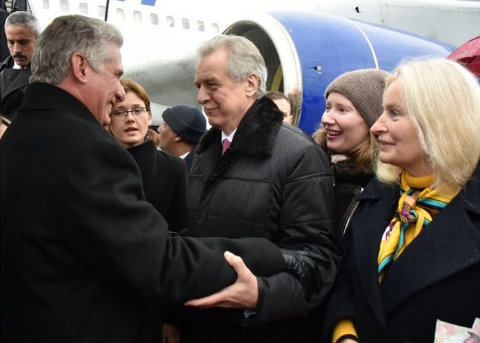 presidente miguel diaz canel