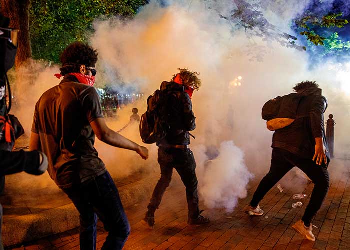 Protestas_rEZ1LOg policia