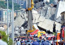 Italia decreta estado de emergencia tras colapso de puente en Génova italia