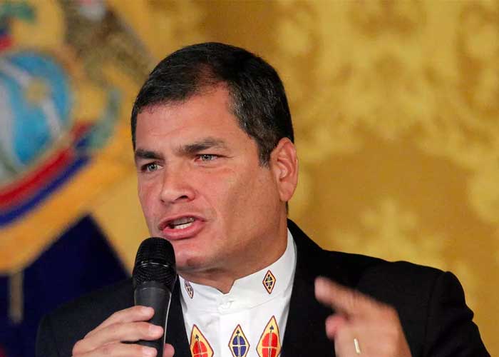 Rafael-Correa_UmWqXK3 ecuador
