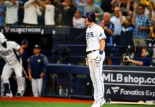 Rays vapulean a Greinke y obligan a 4to juego kevin