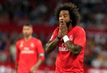 Sevilla aplasta a un decepcionante Real Madrid real