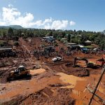 Dueño de represa que causó 48 muertos en Kenia culpa a las fuertes lluvias represa
