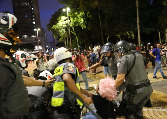 Represion_policial_Brasil protestas en brasil