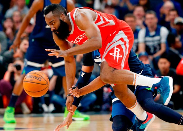 Rockets_GnaPzC7 james