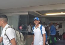 La Azul y Blanco arribó al país tras partido contra Argentina