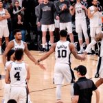 Spurs resisten reacción de Nuggets para ganar 104-103 demar