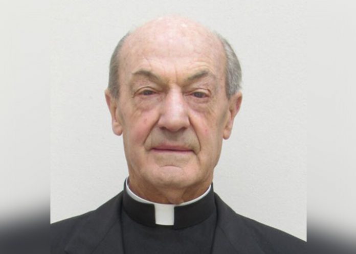 Sacerdote_BdMG0JG sacerdote patricio astorquiza