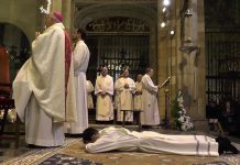 Orgías, prostitución y sexo virtual: el escandaloso informe sobre sacerdotes italianos iglesia catolica