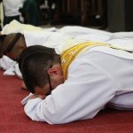Nueva York investigará si los sacerdotes de sus diócesis abusaron a niños estados unidos