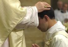Denuncian 300 casos de sacerdotes pederastas en Italia italia