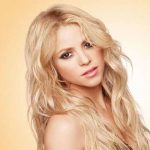 Shakira baila sensualmente al son de «Perro fiel» y prende a sus fans Shakira