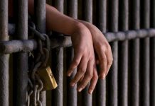 mujer detenida
