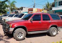 Guatemala: Niño muere asfixiado dentro de vehículo mientras su padre cruzaba la frontera