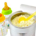 tarro de leche en polvo