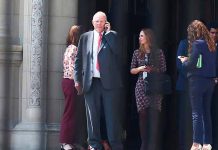 Partidos políticos no aceptan la renuncia del Presidente de Perú presidente de peru