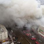 Incendio en centro comercial de Siberia deja cinco muertos