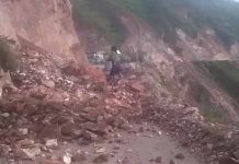 Peruana muere sepultada por grabar derrumbe (VIDEO) alud