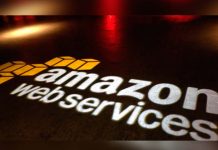 Amazon ofrece plazas fijas con megasalarios en Argentina rotulo de amazon