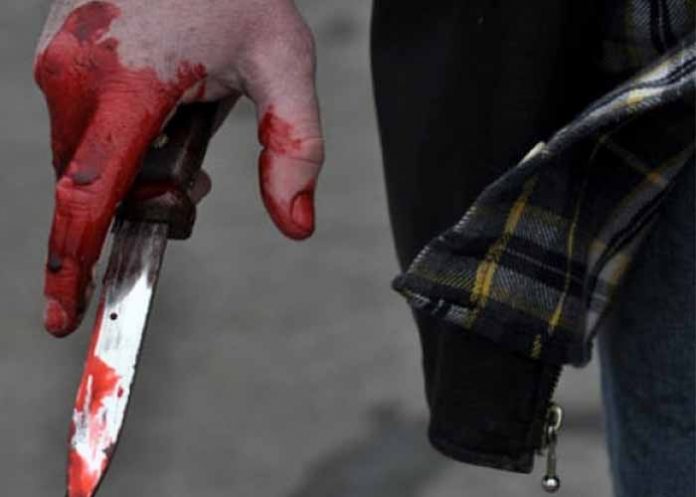 manos llenas de sangre