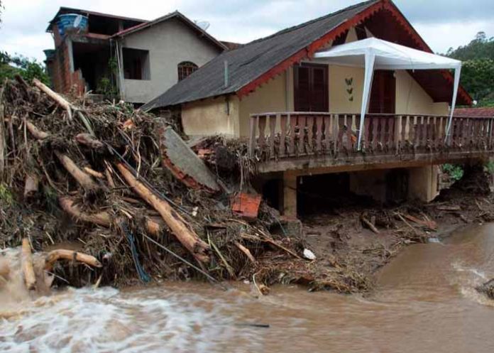 casa inundada