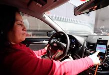Urban Pink, el nuevo servicio de transporte que cobra auge en Guatemala mujer guatemalteca