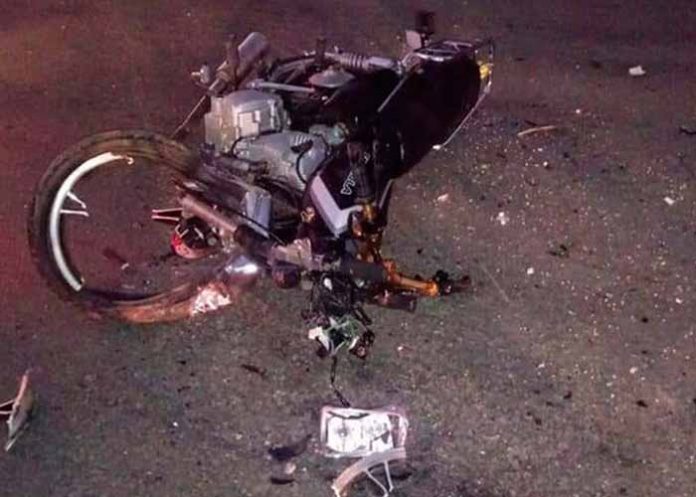 Sin_titulo-1_iNxyFPb motociclista negra