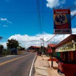 Maleantes fulminan de 14 balazos a hombre que salía de un bar en Costa Rica calle