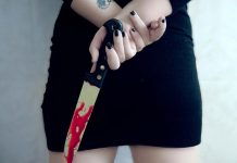 mujer con cuchillo