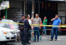 El Salvador: Comerciantes alarmados por aumento de ataques armados policia de el salvador