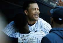 Stanton jonronea, Yanquis derrotan 7-2 a Azulejos