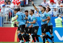 Suárez marca el paso, Uruguay somete a Rusia y es primero