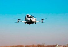 El primer taxi volador hizo sus pruebas y despega con éxito