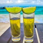 Joven dominicano muere tras beberse una botella de tequila sin parar mexico