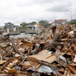 Cuatro muertos y varios heridos tras fuerte terremoto en Indonesia indonesia