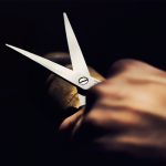 Mujer india corta el pene de un vecino que la acosaba asia