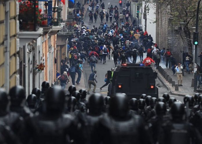 Toque_de_queda_Ecuador ecuador