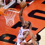 Raptors sobreviven en doble prórroga y vencen a Bucks kawhi