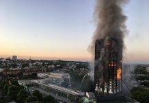 Torre Grenfell se ilumina de verde en primer aniversario de mortal incendio reino unido