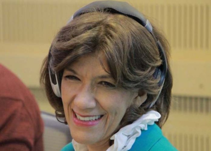 Untitled-1_00DsZe2 directora