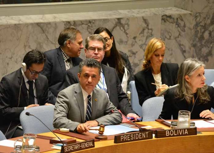 Untitled-1_0f9adqe embajador de bolivia