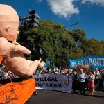Conferencia Episcopal Argentina celebra rechazo de legalización del aborto aborto