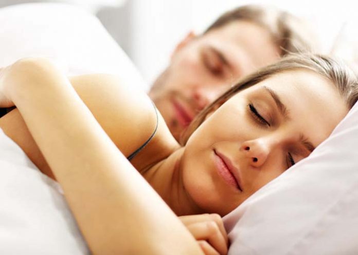 Untitled-1_2XzW1gU pareja