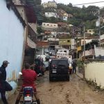 Niñas mueren aplastadas por pared colapsada por fuertes lluvias en Venezuela inundaciones