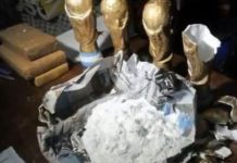 Argentinos traficaban cocaína en réplicas de trofeos de la Copa del Mundo replicas de trofeo