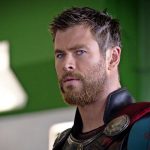 VIDEO: «Thor» calienta las redes al bailar al ritmo de Miley Cyrus actor